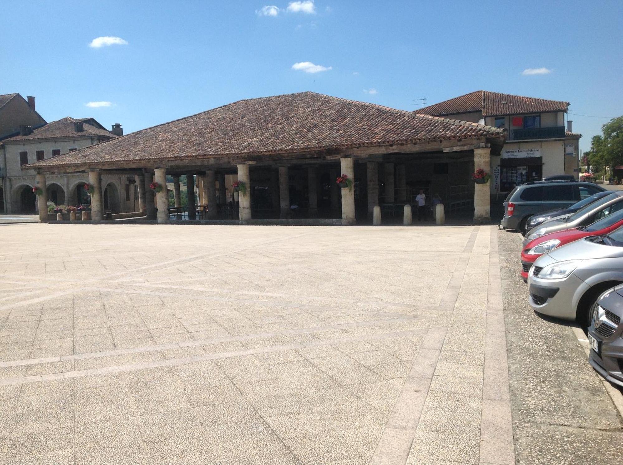 Ancien Presbytere Au Coeur Du Village Mauvezin  Bagian luar foto